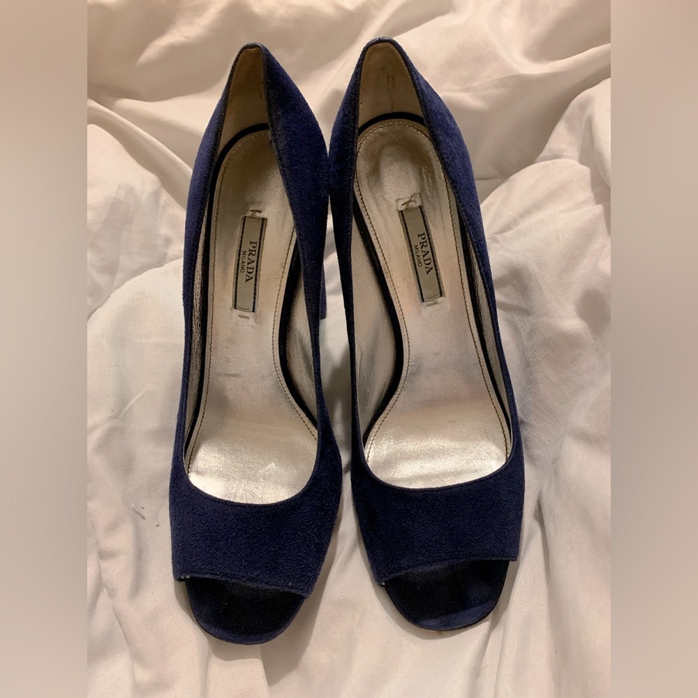 PRADA Navy Blue Velvet Peep Toe Prada Pumps